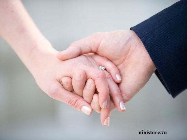 Phạm phải 4 điều này khi đeo nhẫn cưới hôn nhân dễ đổ vỡ