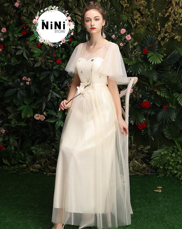 11 mẫu váy cưới công chúa hoàng gia mọi nàng dâu mê đắm  Nicole Bridal
