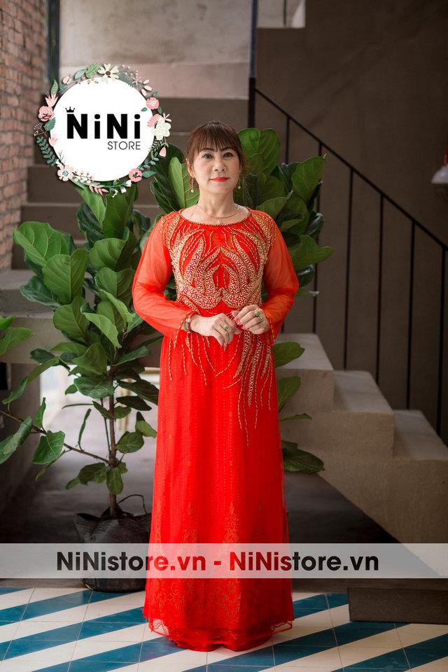 Nên thuê áo dài cho mẹ cô dâu ở đâu đẹp tại Sài Gòn