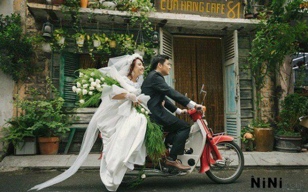 Marry Blog  Váy cưới đẹp dáng chữ A phong cách cổ điển sang trọng