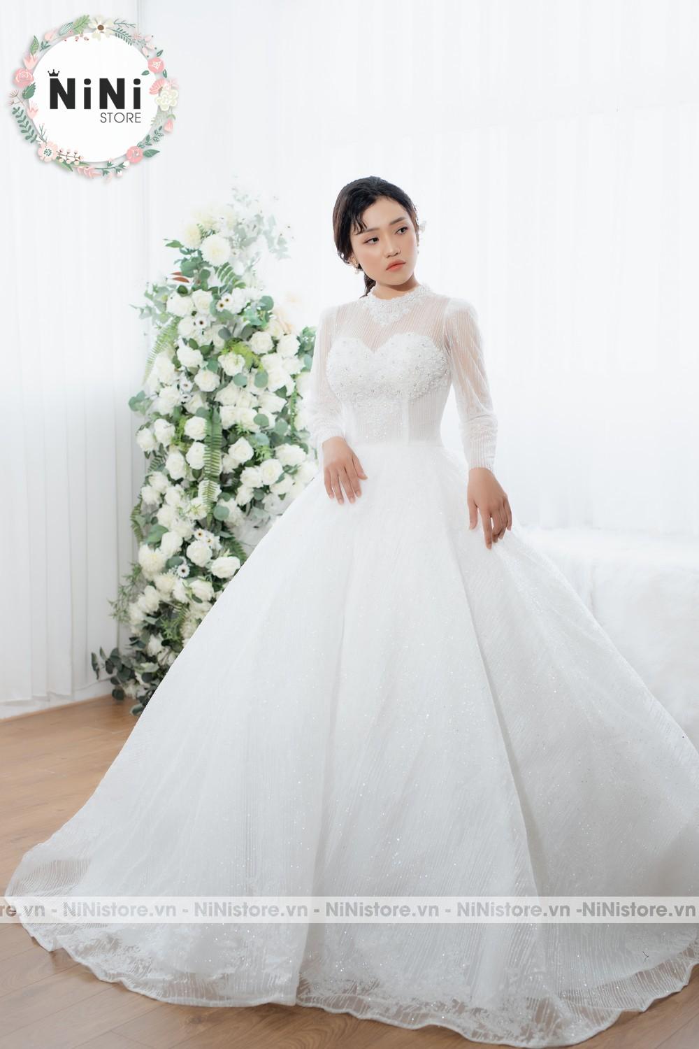 5 mẫu váy cưới sang trọng dành cho cô dâu mùa cưới đầu năm
