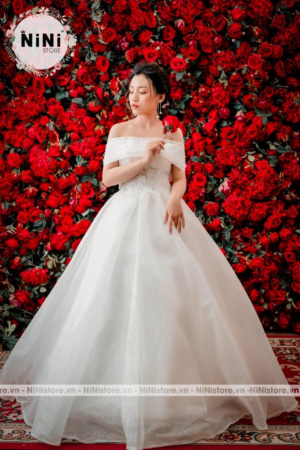 8 mẫu váy cưới đẹp đơn giản thịnh hành 2023 - Vivian Studio - VVA Group