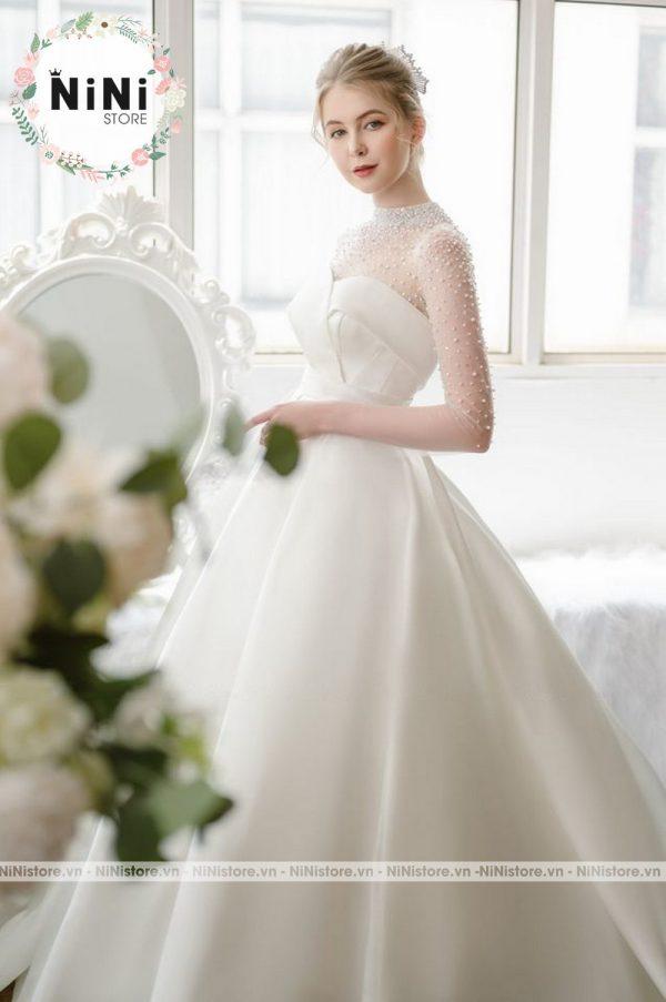 Những mẫu váy cưới đi bàn dành cho cô dâu hot nhất 2021