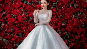 Top 30 mẫu váy cưới cao cấp thiết kế đẹp & nổi tiếng 2022